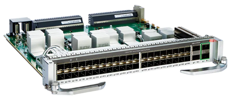 Cisco Catalyst 9600 Series 40-port 50/25/10GE, 2-port 200GE, 2-port 400GE Line Card